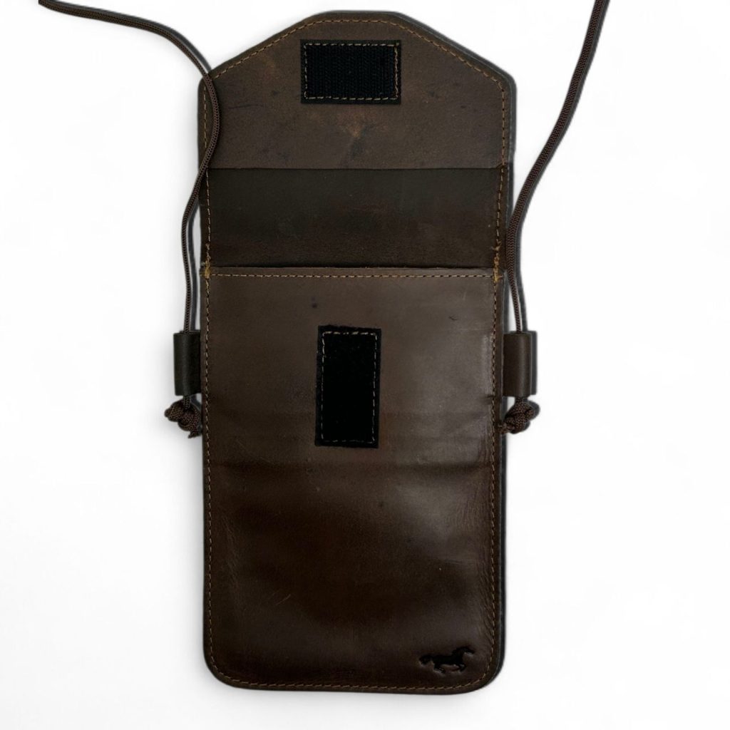 Safekeepers Leren Neck Wallet – Donkerbruin – Veilige Reistas met RFID-bescherming – Hunter Bruin